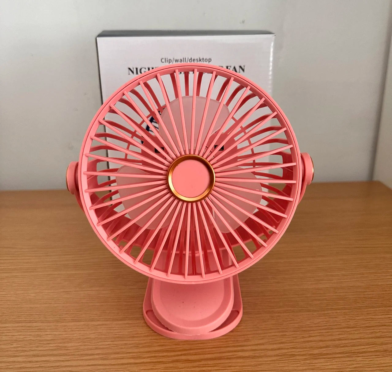 Fan portable mini desktop/clip on/hanging, TYPE-C charging 800mAh battery life fan, 5-speed wind/2-level LED light adjustment